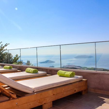 Zaki-1 Premium Villa Moni Evaggelistrias Екстериор снимка