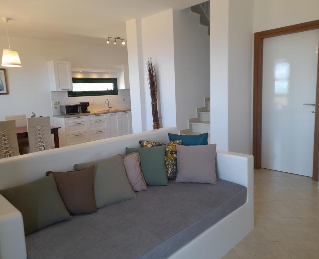 Zaki-1 Premium Villa Moni Evaggelistrias Екстериор снимка