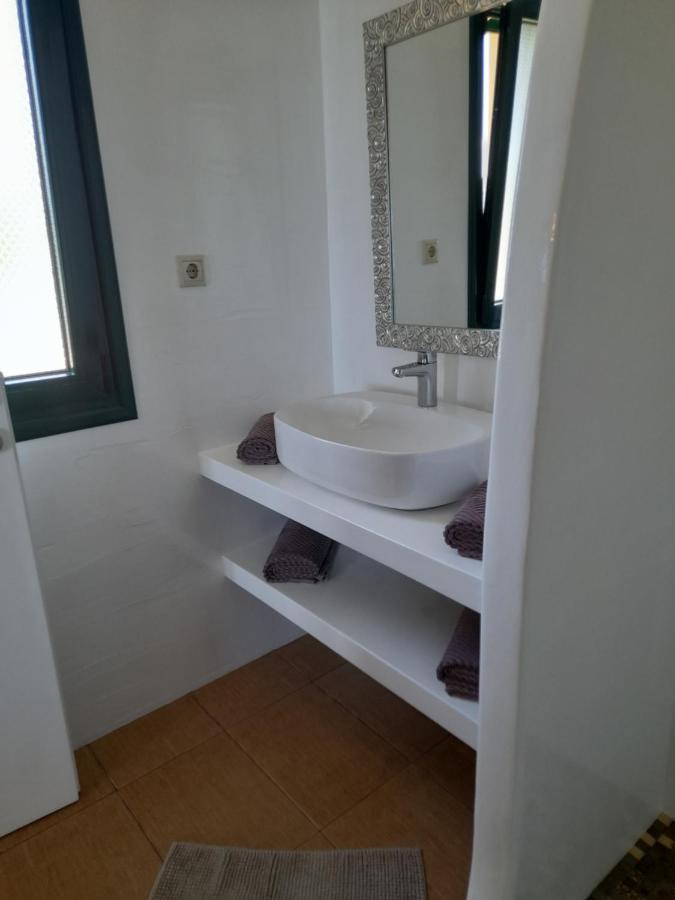 Zaki-1 Premium Villa Moni Evaggelistrias Екстериор снимка