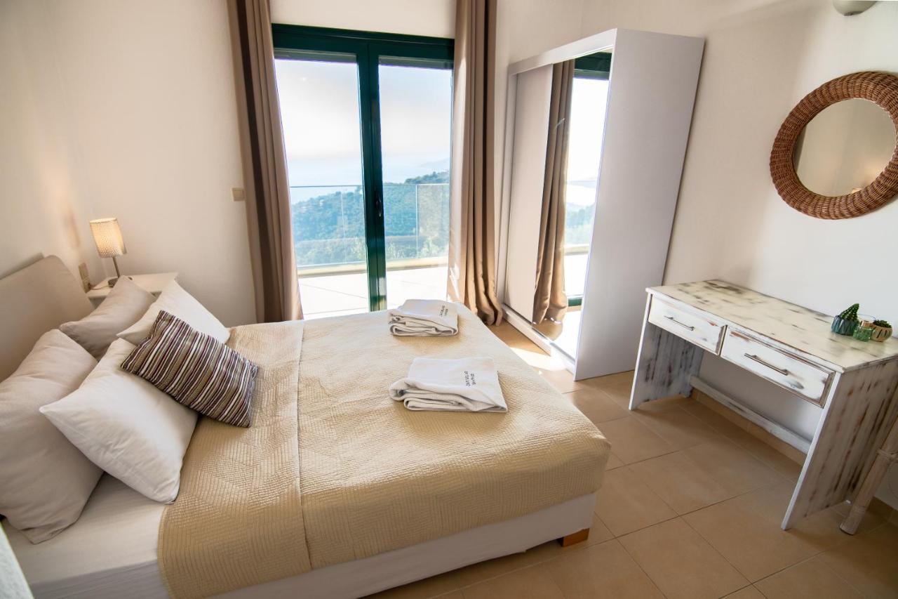 Zaki-1 Premium Villa Moni Evaggelistrias Екстериор снимка